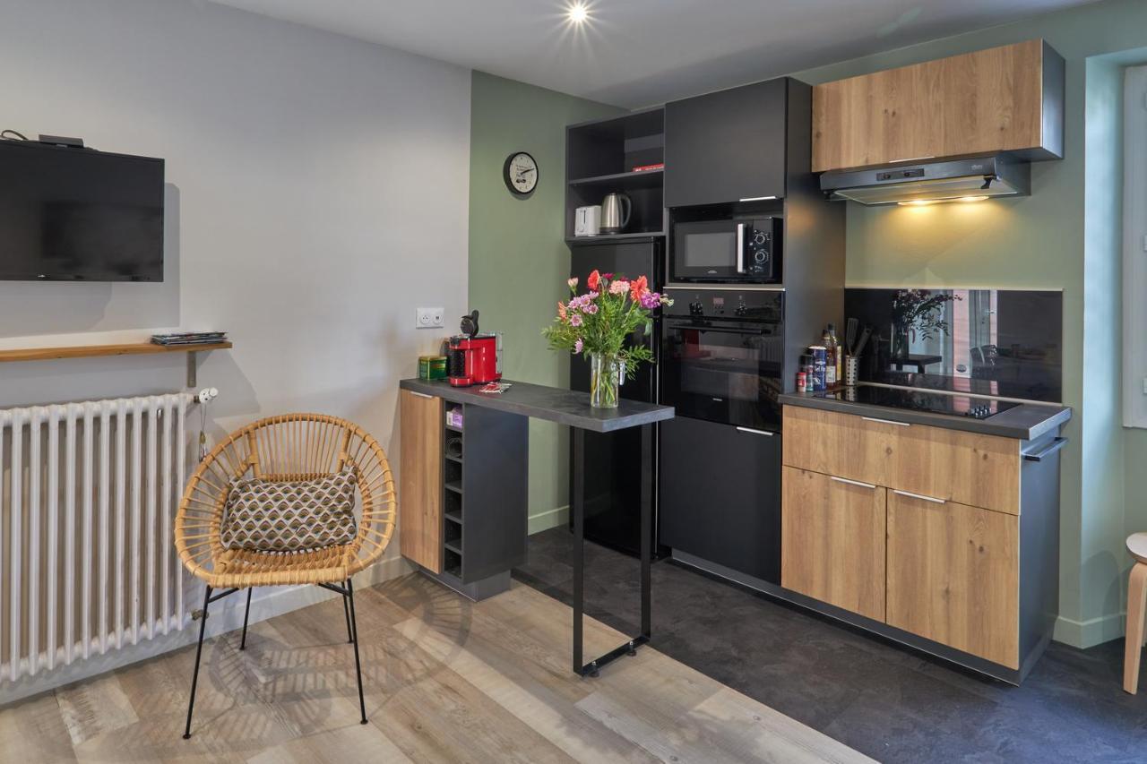 ואנה Centre Ville A Pied Appt Avec Sauna, Linge, Wifi, Stationnement Gratuit מראה חיצוני תמונה